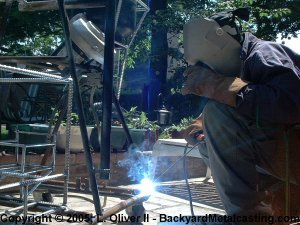 Welding the foundry's frame